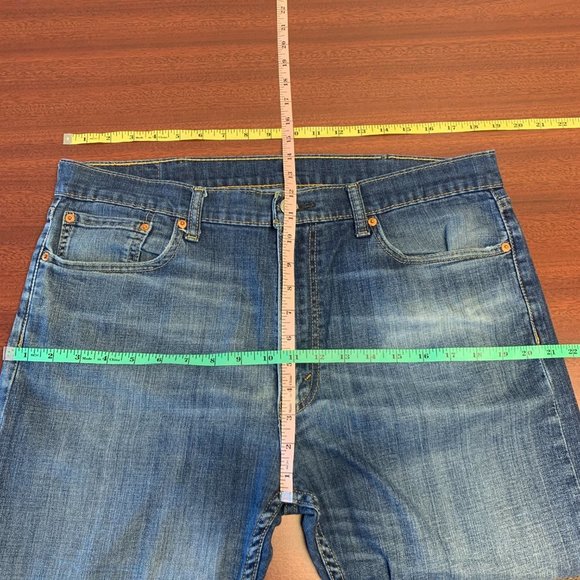 Men's 513 Levi's Mom Jean - Picture 2 of 11